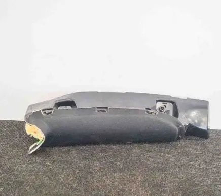 (C) pillar trim