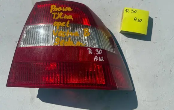 Opel Vectra B Rear/tail lights 90568049 37382754
