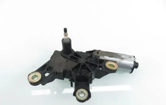 Skoda Fabia Mk1 (6Y) Rear window wiper motor 404425 1J6955711C