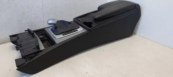Mercedes-Benz C W204 Armrest A2046800150 2046800150