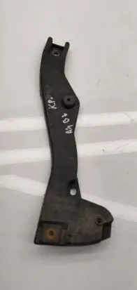 Audi A4 S4 B7 8E 8H Front bumper mounting bracket 8e0807203b
