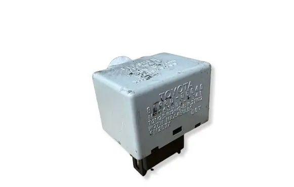Toyota Corolla Verso AR10 Other relay 8198005040