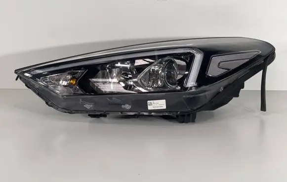 Hyundai Tucson TL Headlight/headlamp 92101D7600 100120190516 L009D600049996