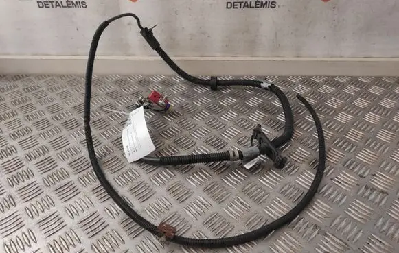 Mercedes-Benz E W212 Positive cable (battery) A2124405413