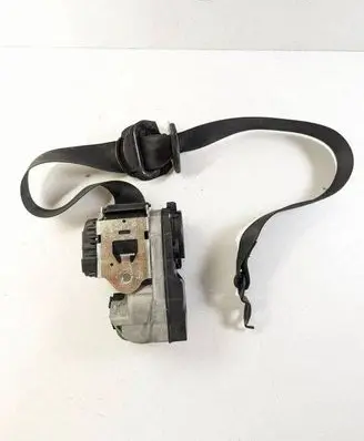 Mercedes-Benz GL X164 Front seatbelt 33033534