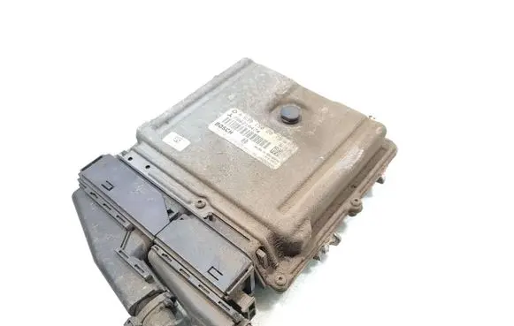 Mitsubishi Colt Engine control unit/module P8631A474 0281014364 A6391502979