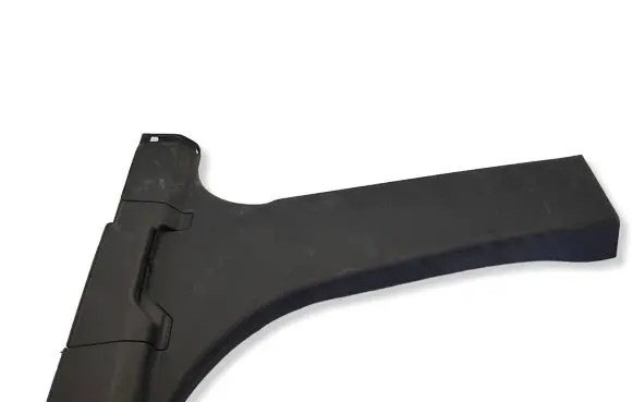 Mitsubishi ASX (B) pillar trim (bottom) 7211A141