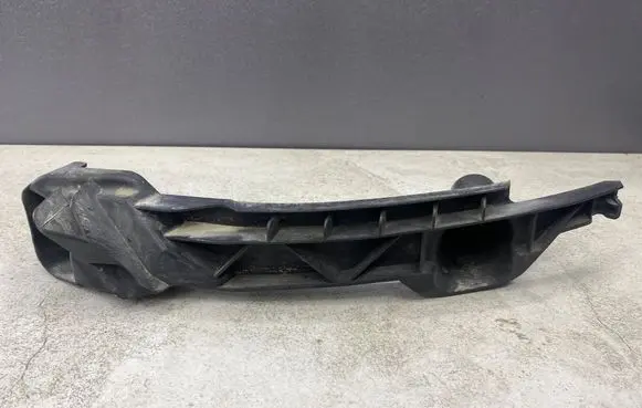 Volkswagen Golf V Front bumper mounting bracket 1K0807889A