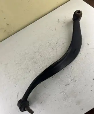 Rear control arm