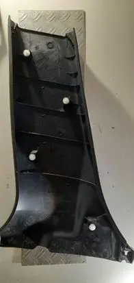 Nissan Leaf II (ZE1) (A) pillar trim 769153NLOA