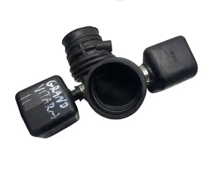Suzuki Grand Vitara II Air intake duct part 78KR04