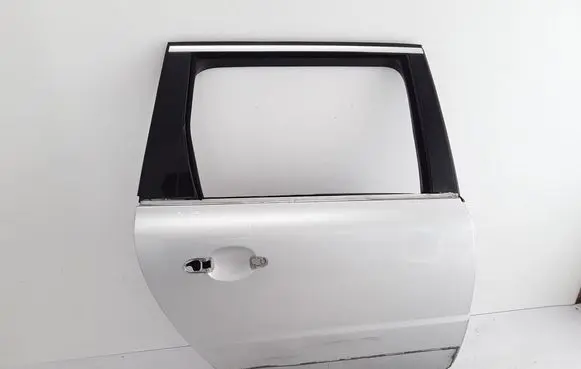 Rear door
