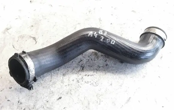 Audi A4 S4 B7 8E 8H Intercooler hose/pipe