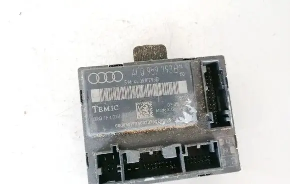 Audi Q7 4L Door control unit/module 4l0959793b 4l0910793b