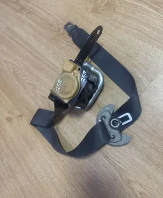 Honda Civic Front seatbelt 045506