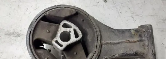 Opel Insignia A Engine mount bracket CR13228303