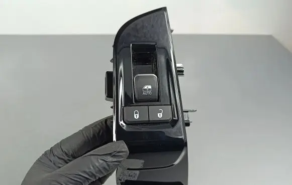 Jeep Grand Cherokee WL Electric window control switch 68456969AC