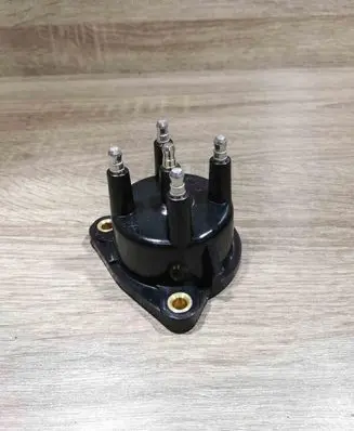 Volkswagen Golf II Spark distributor cap 669