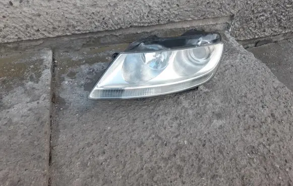 Jaguar XF X250 Headlight/headlamp