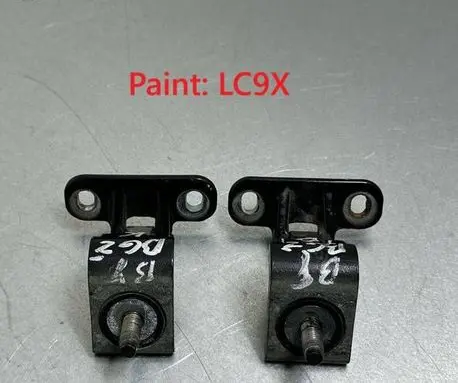 Volkswagen PASSAT B8 Tailgate/trunk/boot hinge 8V3827299A 8V3827299b 8V3827299
