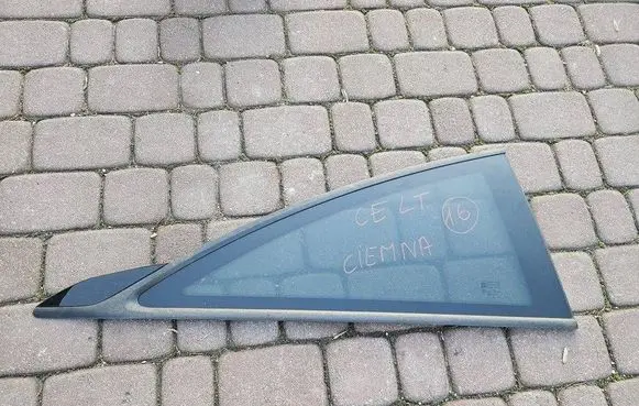 Opel Corsa E Rear side window