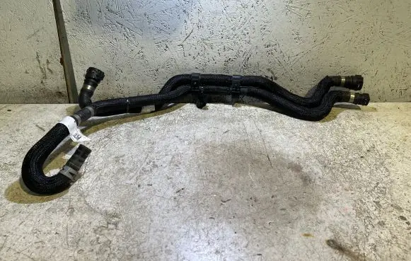 Jeep Grand Cherokee WL Engine coolant pipe/hose 68381446AC 2210312021 38721T
