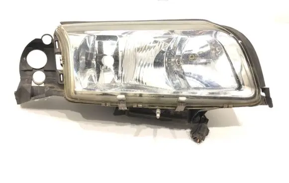 Volvo S80 Headlight/headlamp 8693558