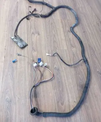 Volkswagen Transporter - Caravelle T4 Engine installation wiring loom
