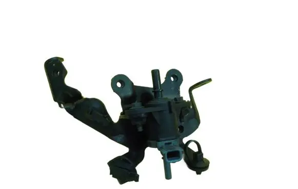 Renault Master III Valve vacuum 8201053374