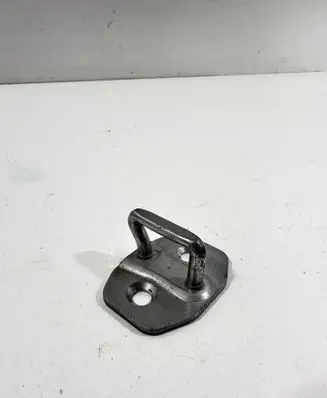 BMW 2 F46 Front door lock loop/hook striker 