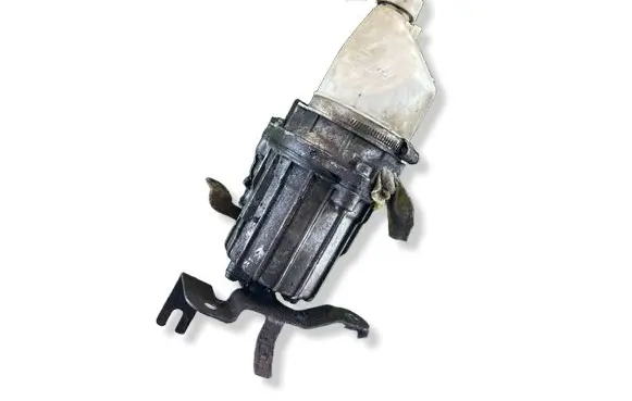 Opel Astra H Power steering pump 13292554