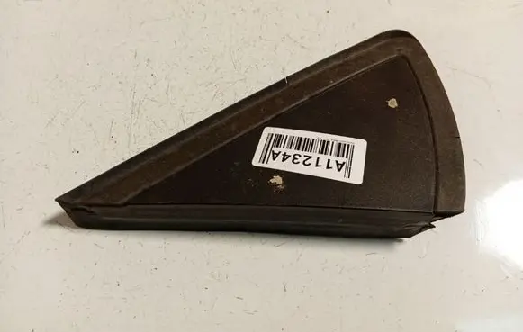 Volkswagen Cross Polo Other front door trim element 6R0853274A