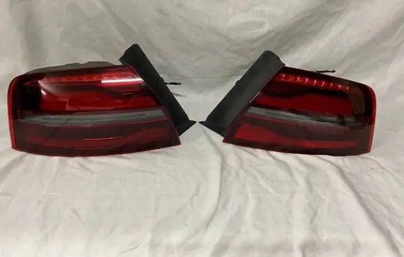 Audi A8 S8 D4 4H Headlight/headlamp 4H0945095N 155215