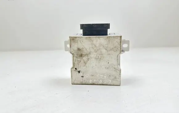 Toyota Corolla Verso AR10 Window wiper relay 150696