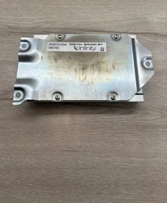 Dodge Nitro Sound amplifier 05091012AH 36670C