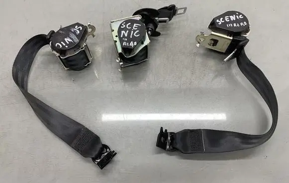 Renault Scenic III - Grand scenic III Seat belt trim 
