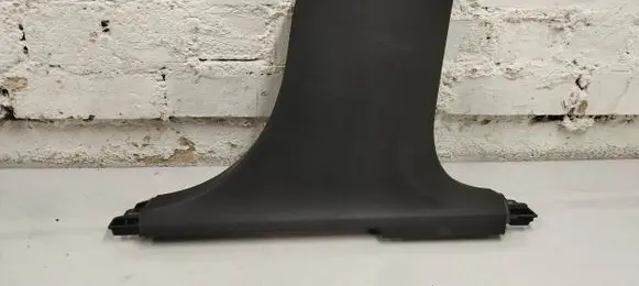 (B) pillar trim (bottom)