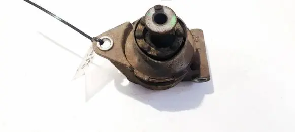 Opel Astra H Engine mount bracket 24427641