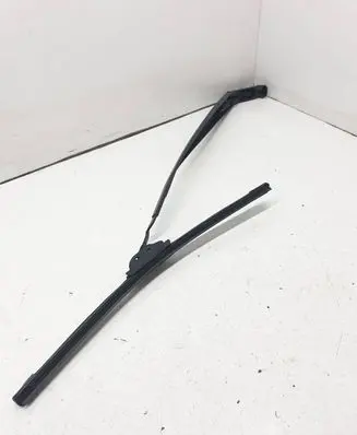 Toyota Verso Front wiper blade arm 3151820