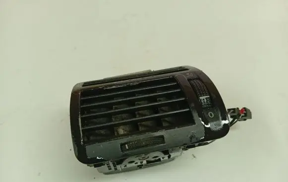 Volkswagen Sharan Dash center air vent grill 7M3819703