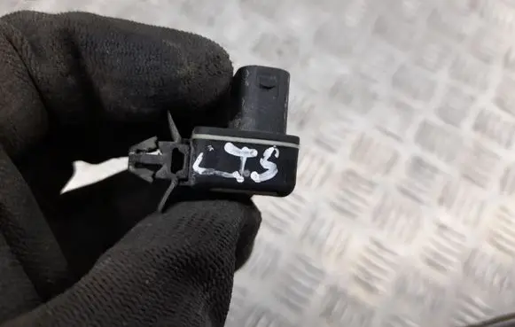 Cadillac CTS Air quality sensor 13394471