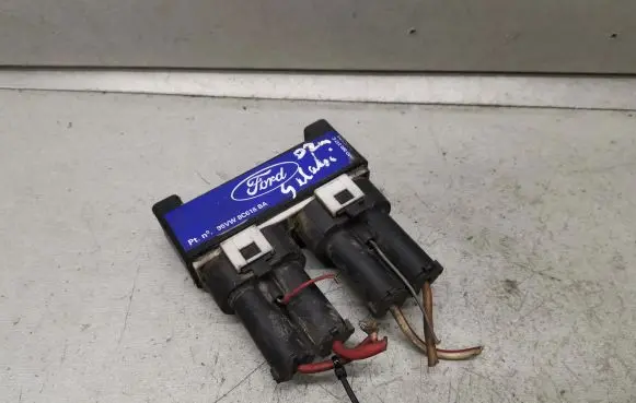 Ford Galaxy Coolant fan relay 95VW8C616BA