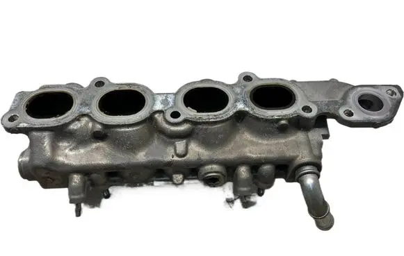Toyota Yaris Exhaust manifold OYT26027
