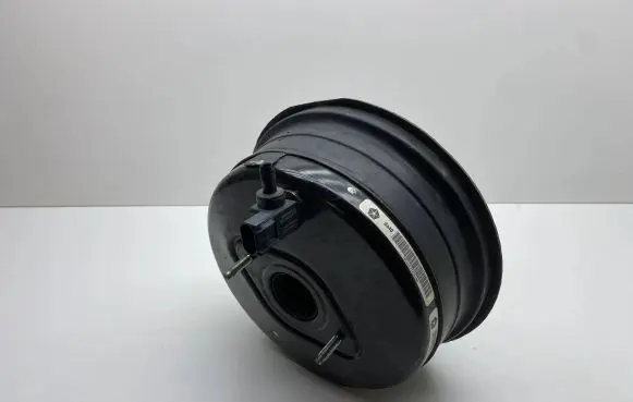 Dodge Durango Brake booster P68190182AE