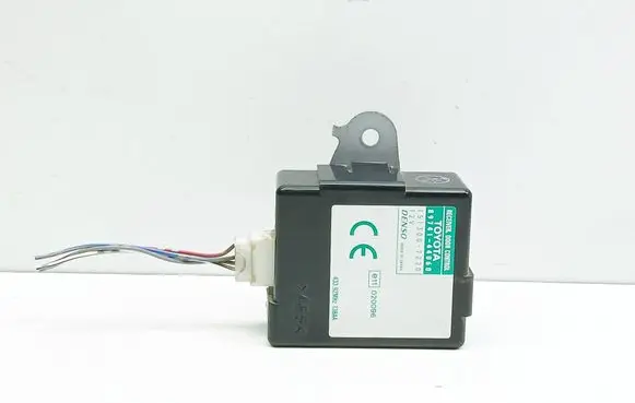 Toyota Avensis Verso Door control unit/module 8974144060