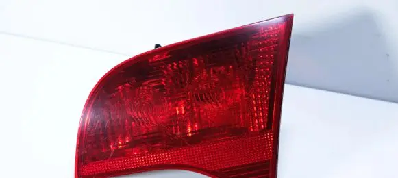 Audi A4 S4 B7 8E 8H Tailgate rear/tail lights 8E9945094