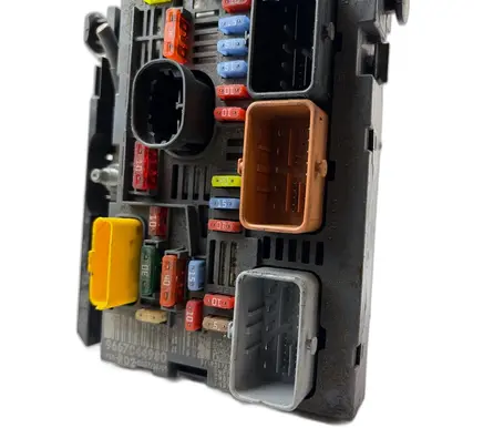 Citroen C5 Fuse box set 9667044980 R02