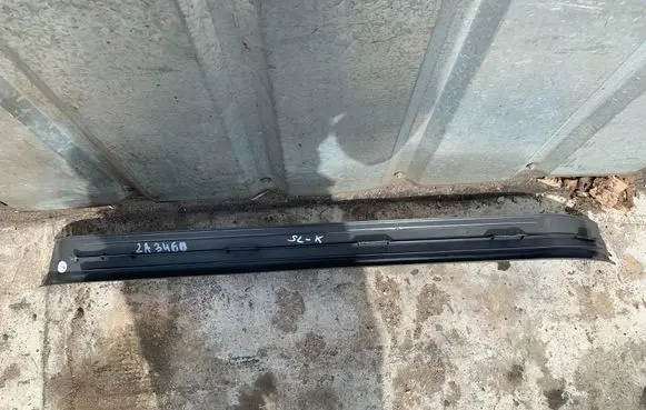 Mercedes-Benz SL R230 Front sill trim cover A2306800135