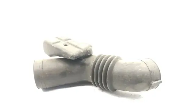 Subaru Outback Air intake hose/pipe