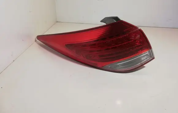 Hyundai i40 Rear/tail lights 924013Z0